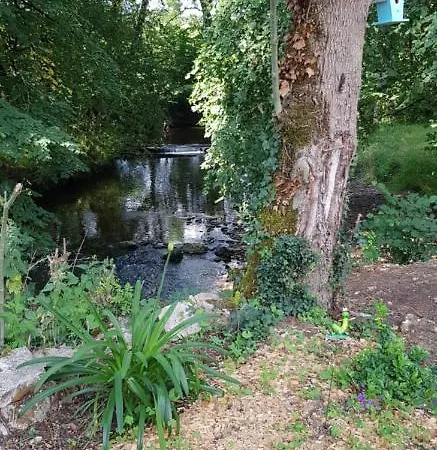 Ici Cool Une Riviere * Saint-Pierre-de-Cole